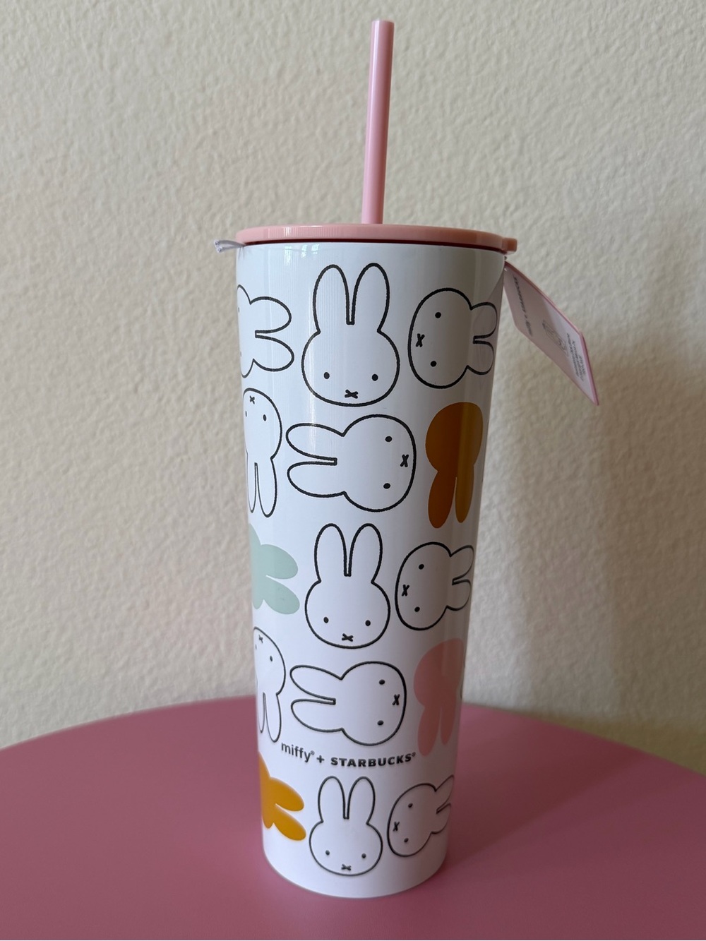 NWT Miffy x Starbucks 2026 (US) 26 oz Stainless Steel Tumbler with straw